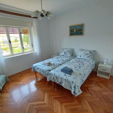 Apartmán Rotor Pula Exteriér fotografie